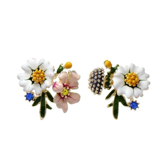 Jewelry - Small daisy glaze niche earrings